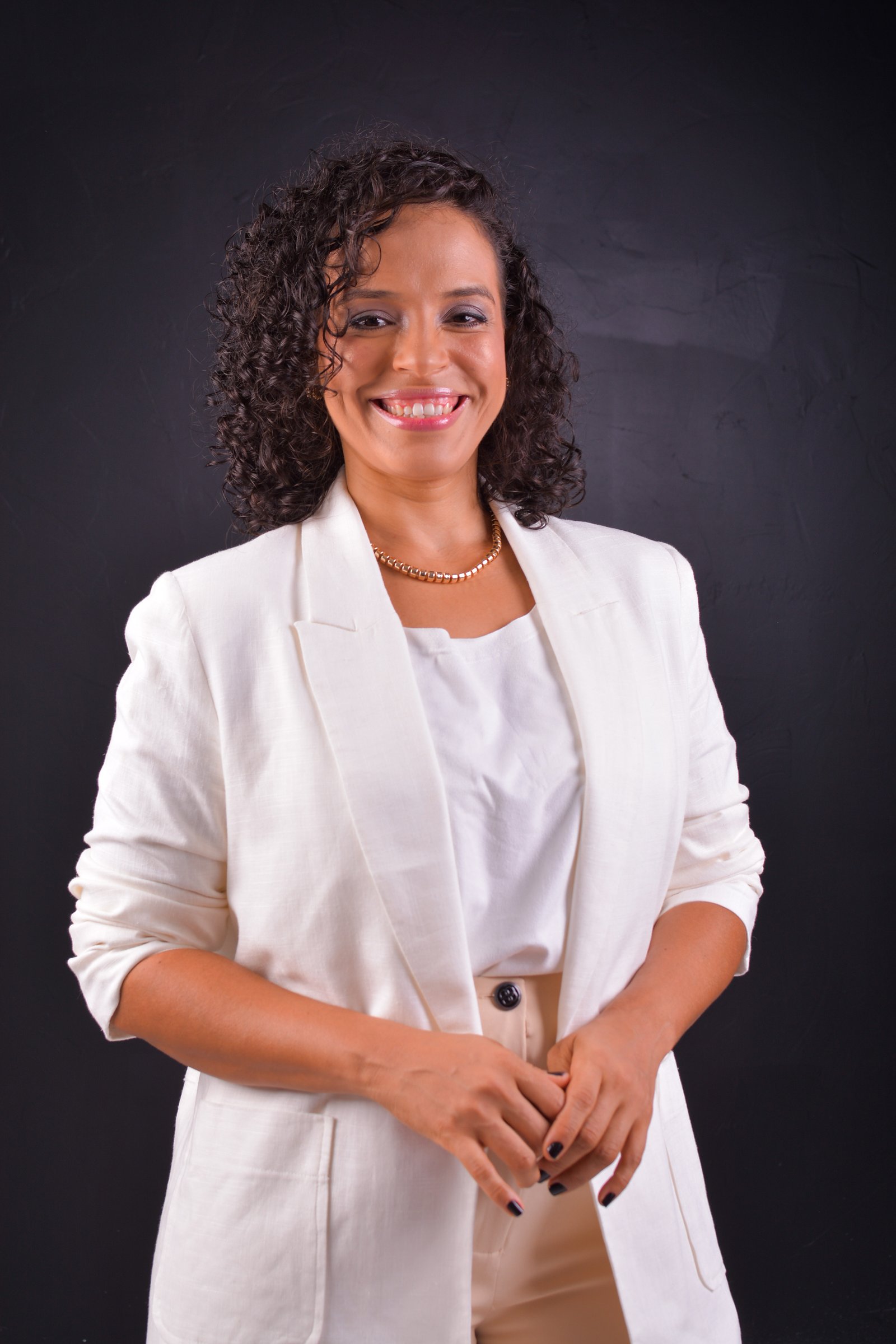 Dra. Nilmara Dias, Advogada Empresarial